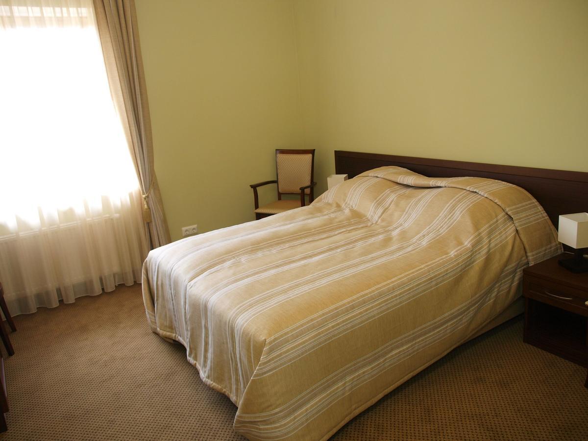 Hotel Prie Zeimenos Kaltanenai Zimmer foto